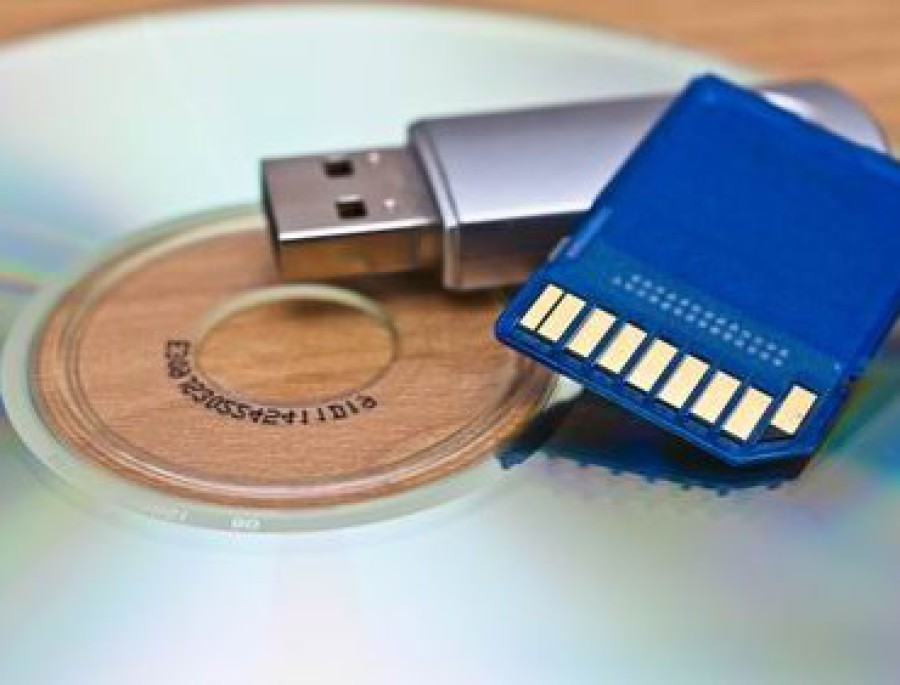 Video-Daten auf Festplatte, USB-Stick, SD-Karten